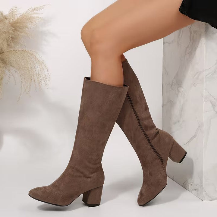 Aurore — Bottes Hautes Femme Talon Carré Zip, Nelly Boutique — image 2