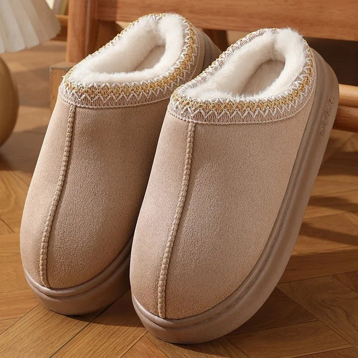 Bernadette — Pantoufles Femme Hiver Plateforme Daim Fourrure, Nelly Boutique — image 1