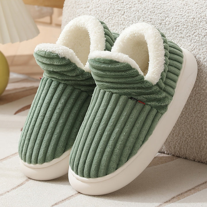 Bertrande — Chaussons Femme Fourrés en Velours Côtelé à Semelle Souple, Nelly Boutique — image 1
