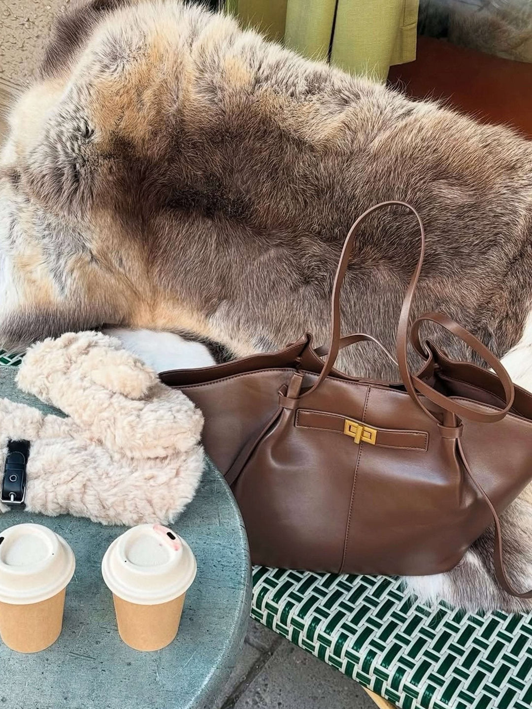Brune — Sac Cabas Chic Femme Doré Grand Format, Nelly Boutique — image 5