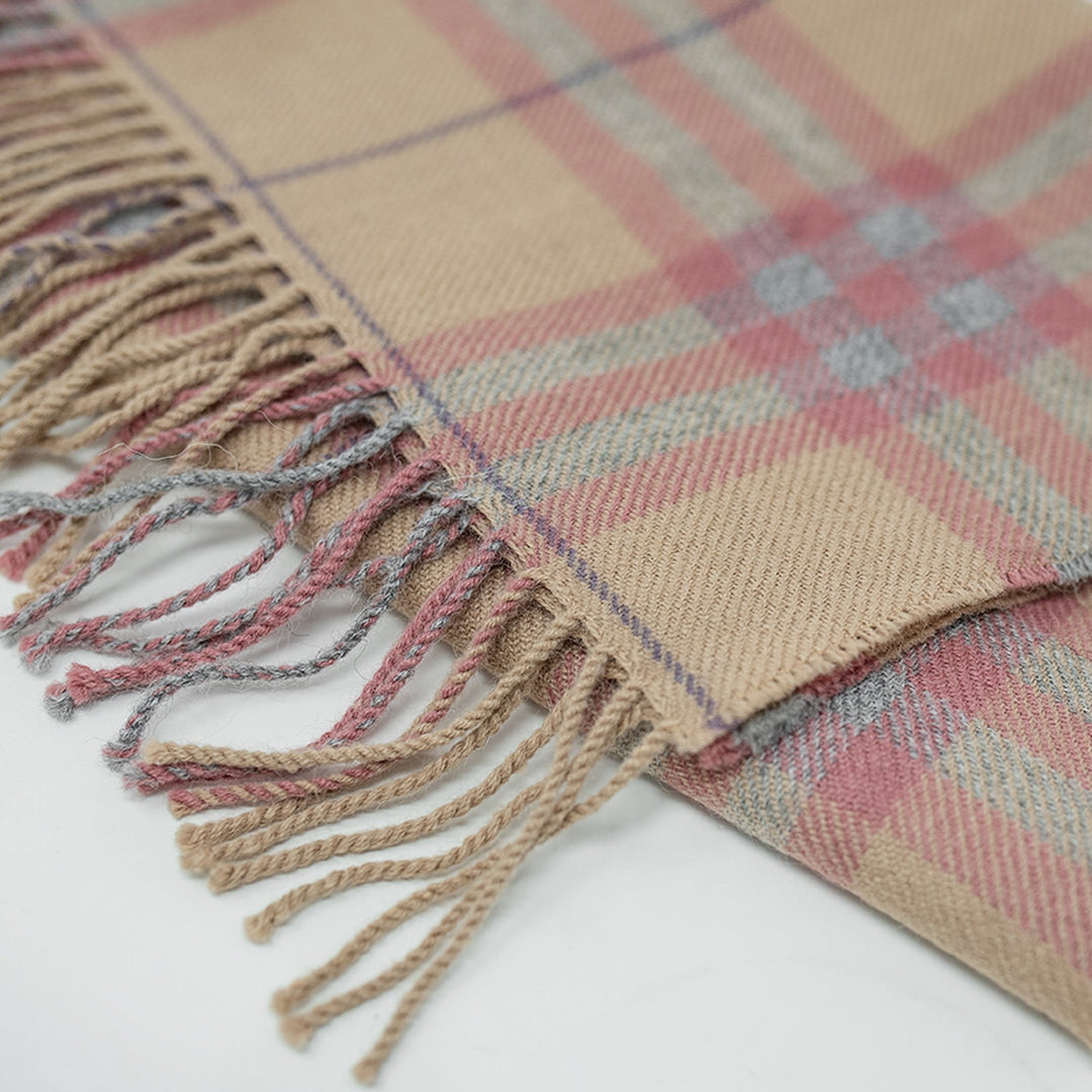Clotilde — Écharpe Foulard Femme à Carreaux Doux, Nelly Boutique — image 4