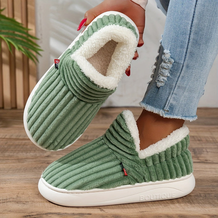 Cunégonde — Chaussons Femme Montants Fourrés en Sherpa, Nelly Boutique — image 17