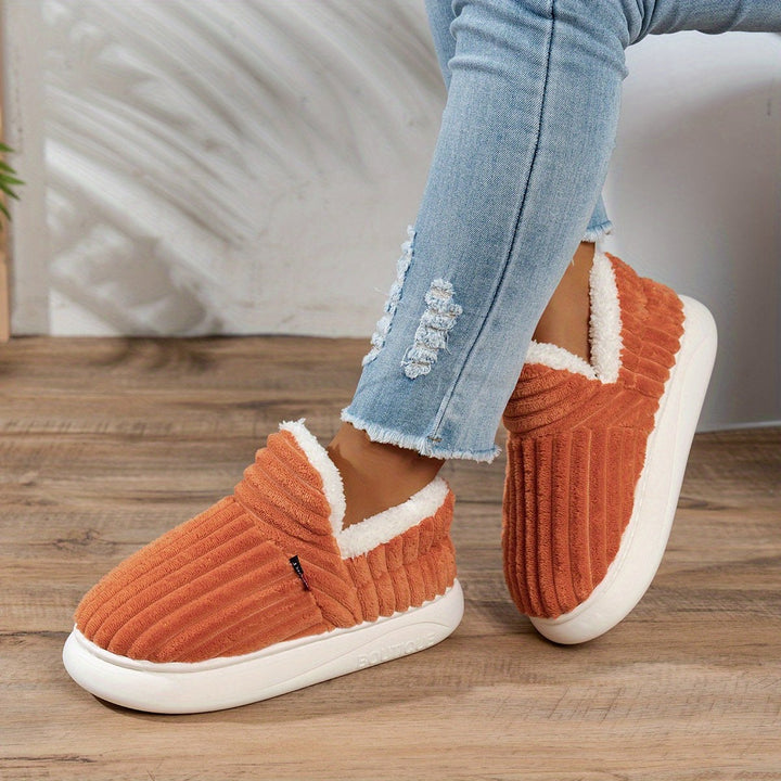 Cunégonde — Chaussons Femme Montants Fourrés en Sherpa, Nelly Boutique — image 31