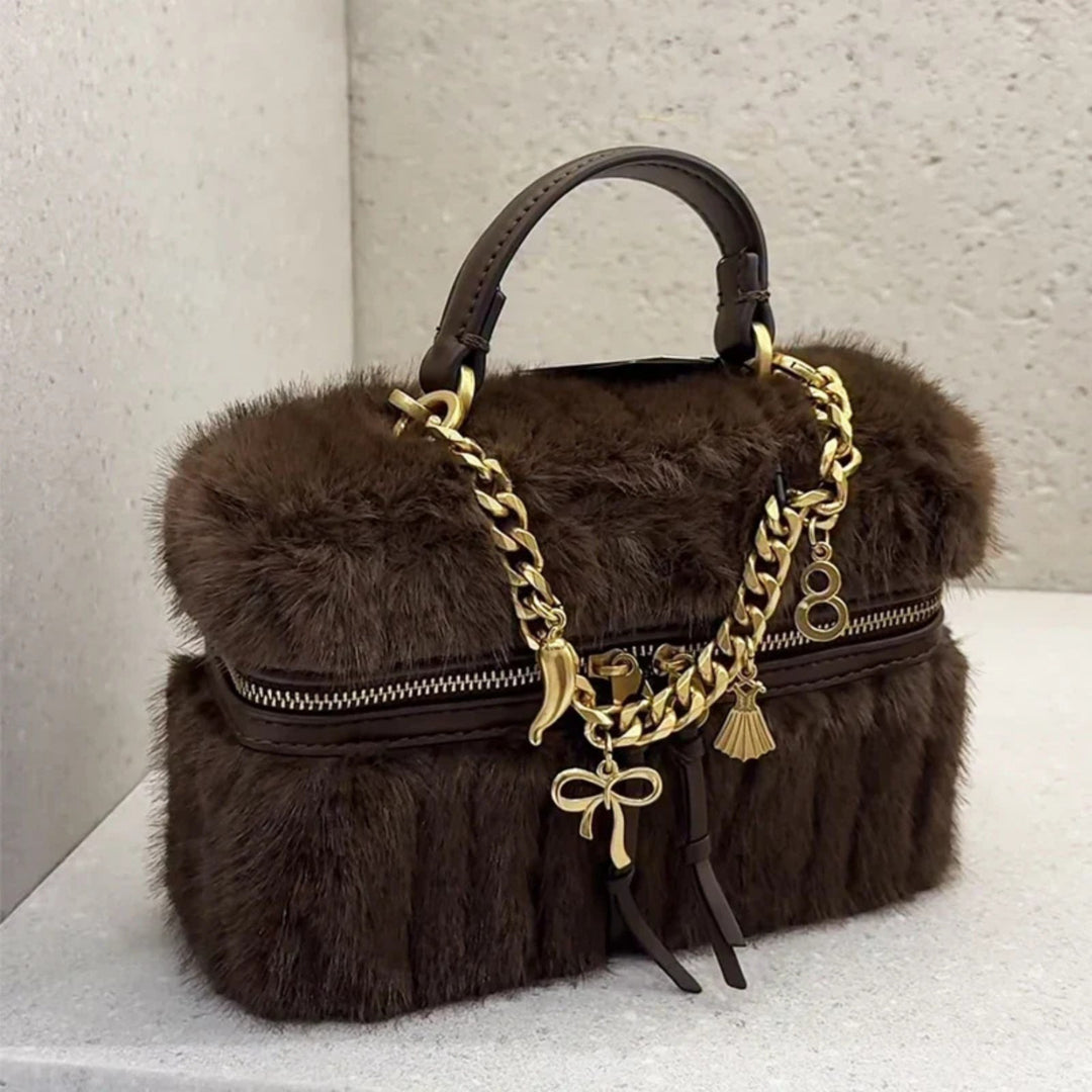 Eugénie — Sac de Soirée Femme Fausse Fourrure Chaîne Dorée, Nelly Boutique — image 1