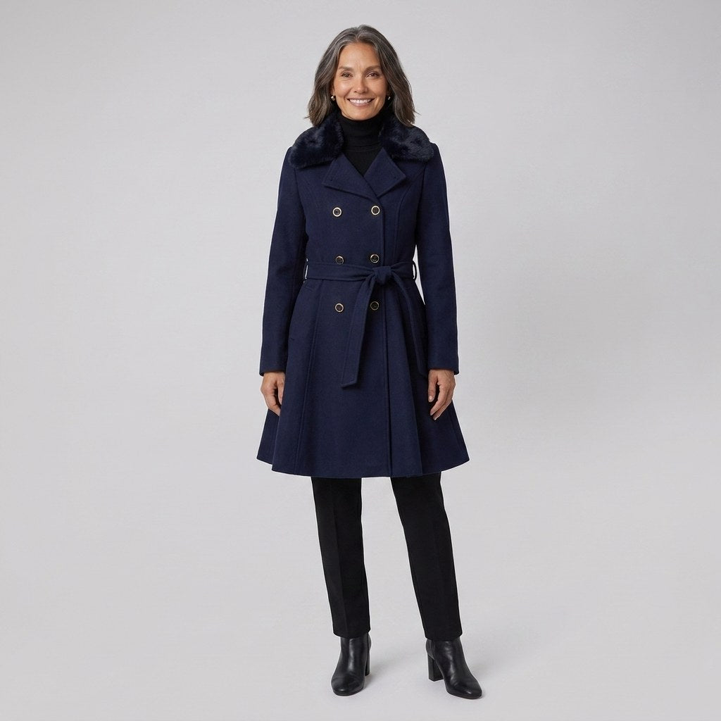 Hélène — Manteau Hiver Femme Ceinturé Col Fausse Fourrure, Nelly Boutique — image 9