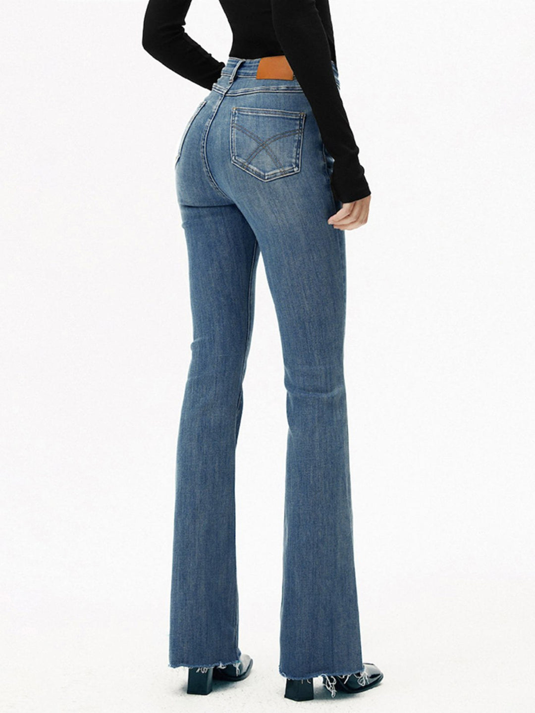 Isabelle — Jean Bootcut Femme Taille Haute Denim Évasé, Nelly Boutique — image 1