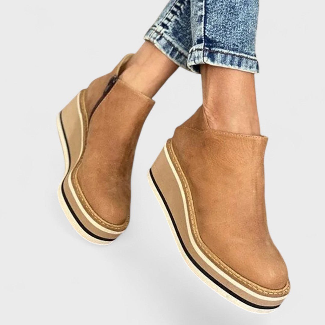 Odile — Chaussures Femme Bottines Compensées Plateforme Zip Imperméable, Nelly Boutique — image 1