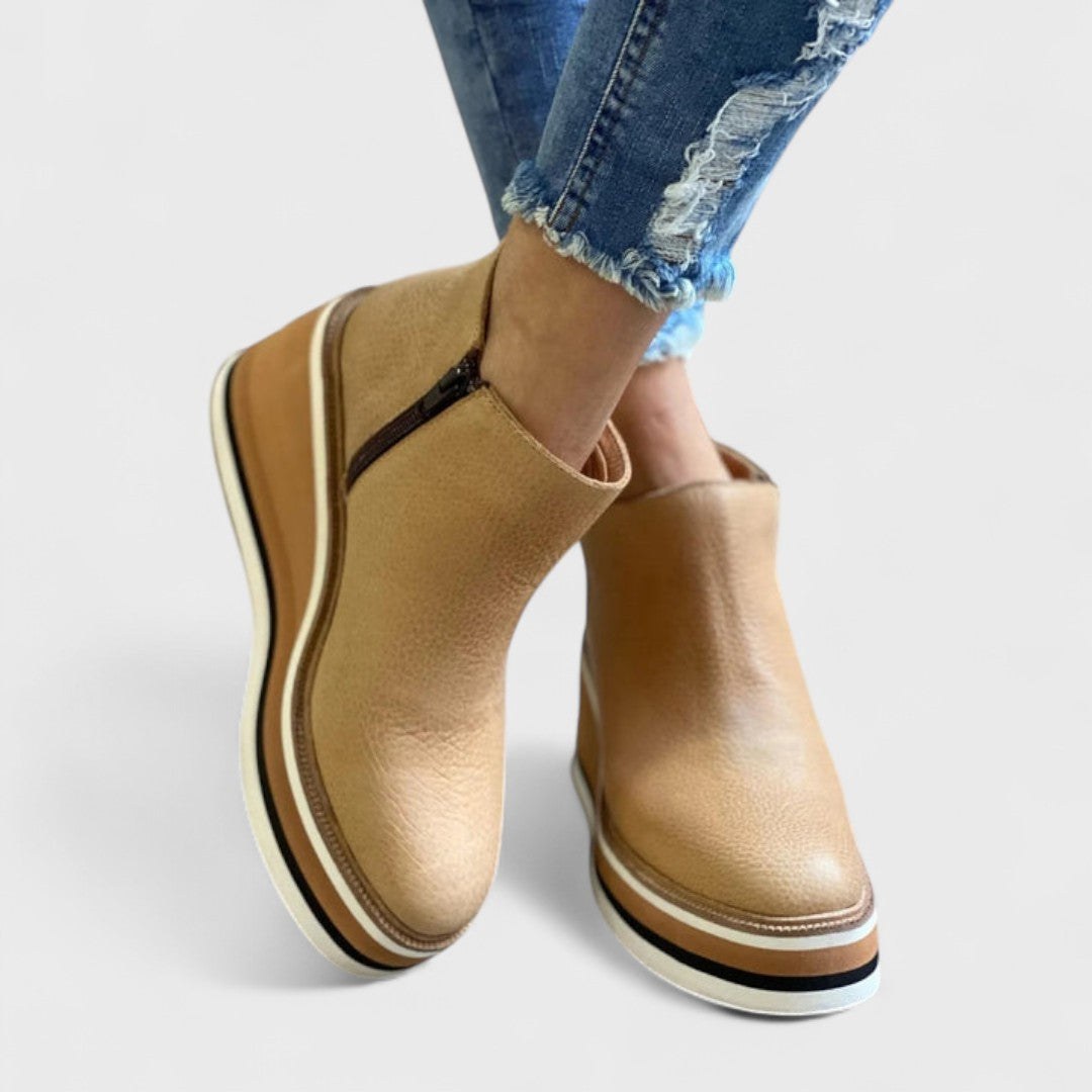 Odile — Chaussures Femme Bottines Compensées Plateforme Zip Imperméable, Nelly Boutique — image 3