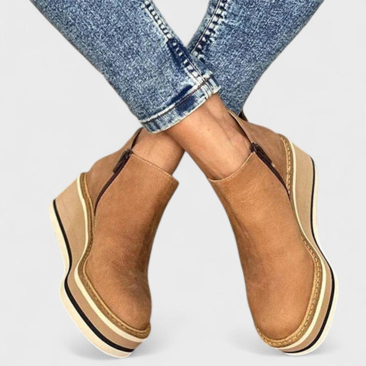 Odile — Chaussures Femme Bottines Compensées Plateforme Zip Imperméable, Nelly Boutique — image 6