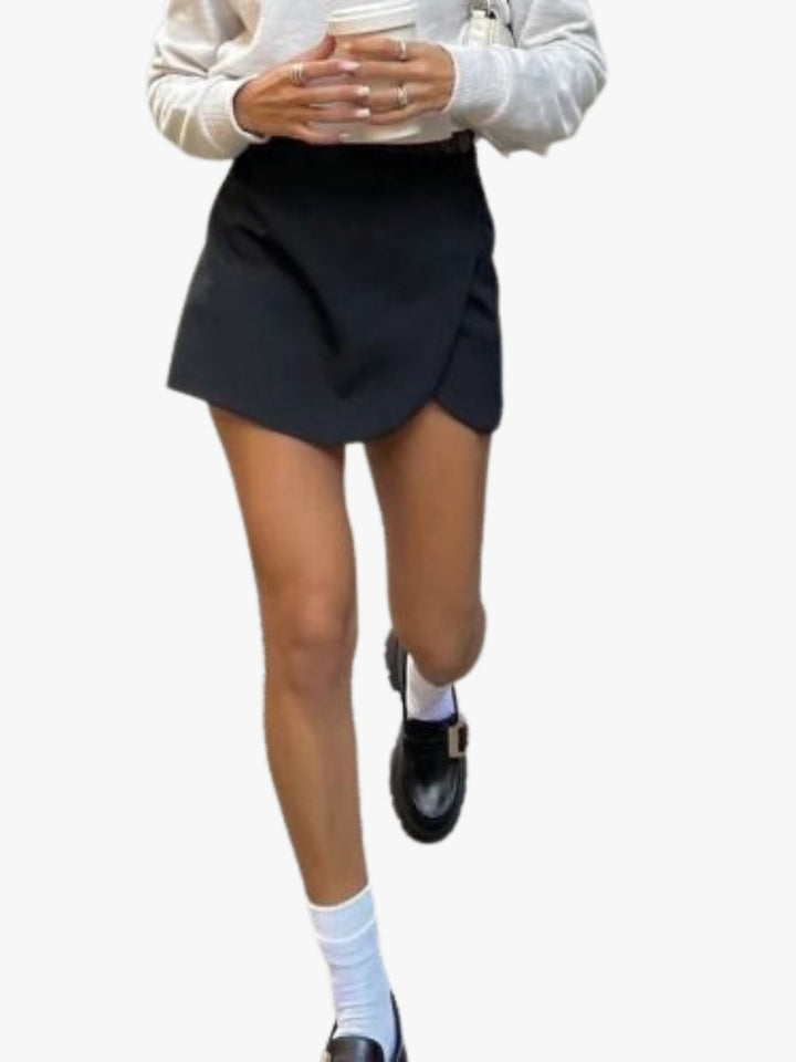 Romane — Jupe Short Femme Portefeuille Chic, Nelly Boutique — image 1