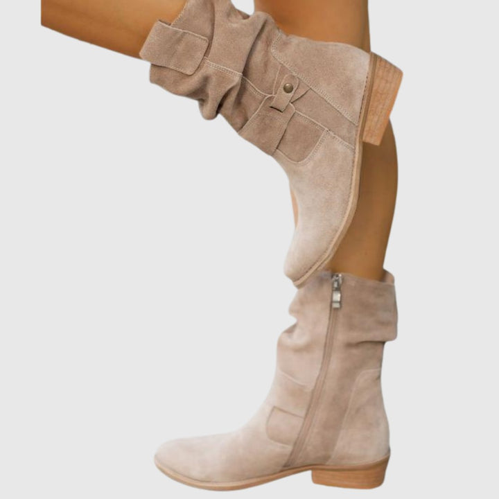 Roseline — Bottines en Daim Femme Zip Bride Talon Carré, Nelly Boutique — image 6