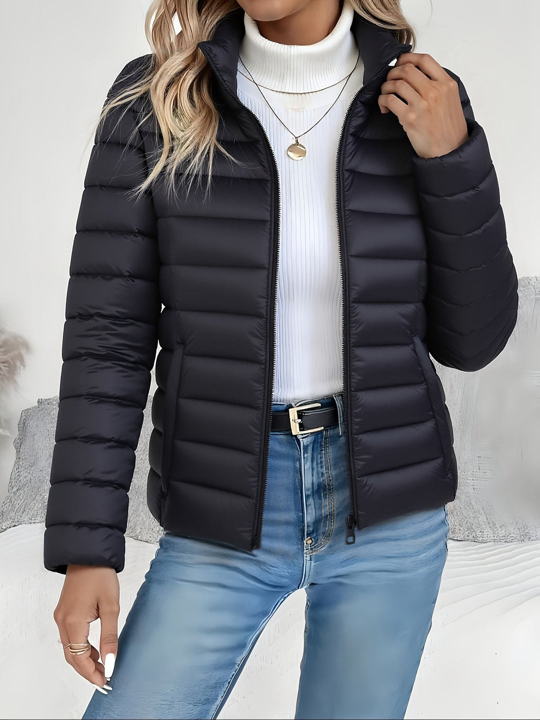 Véronique — Doudoune Femme Légère Col Montant Zippé, Nelly Boutique — image 9