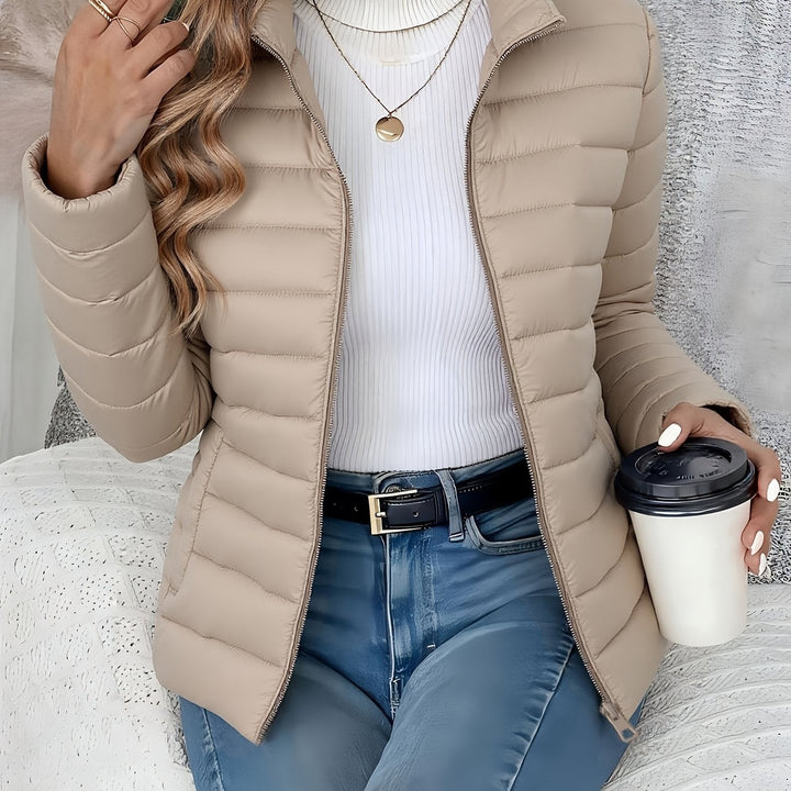 Véronique — Doudoune Femme Légère Col Montant Zippé, Nelly Boutique — image 12